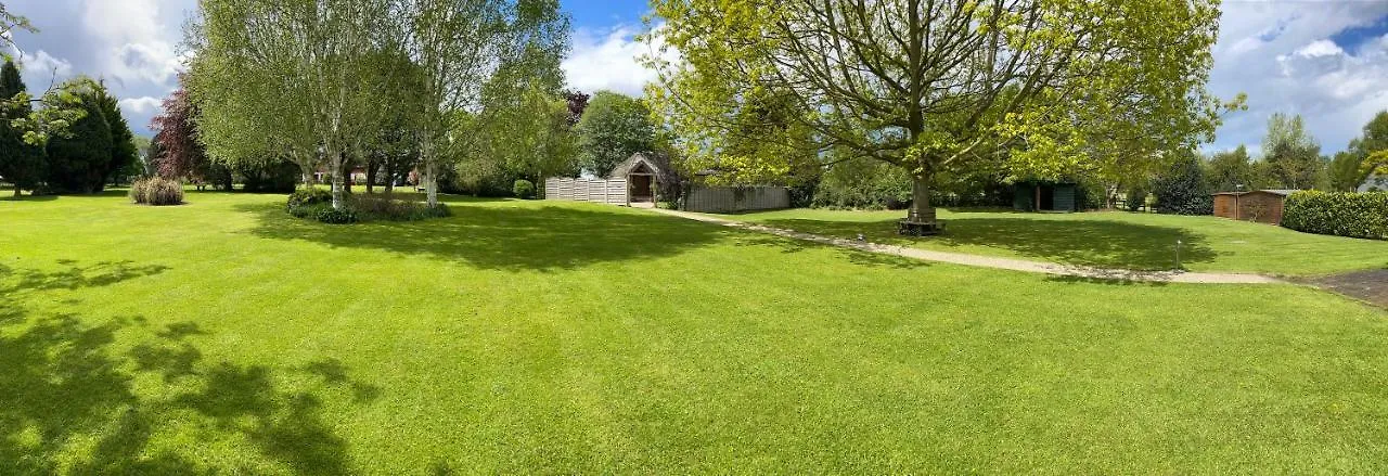 Burton Lodge Guest House & Spa Brandesburton