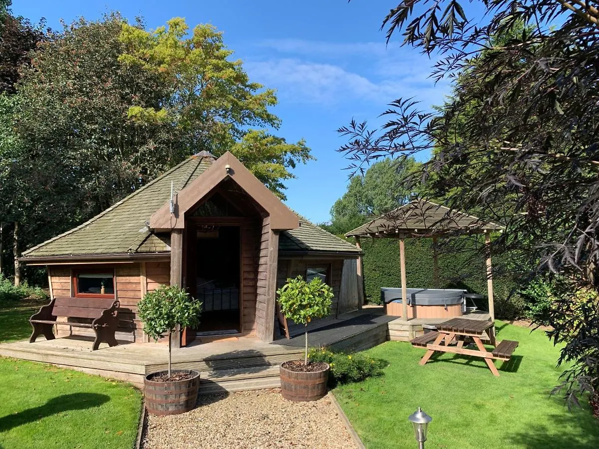 Burton Lodge Guest House & Spa Brandesburton 4*,  Reino Unido